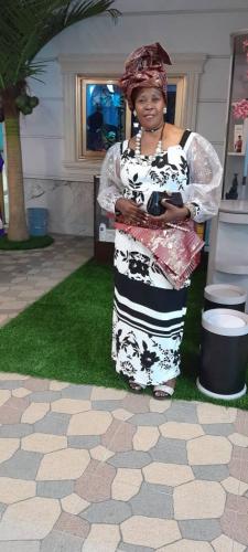 Pastor-Mireine-Sichui